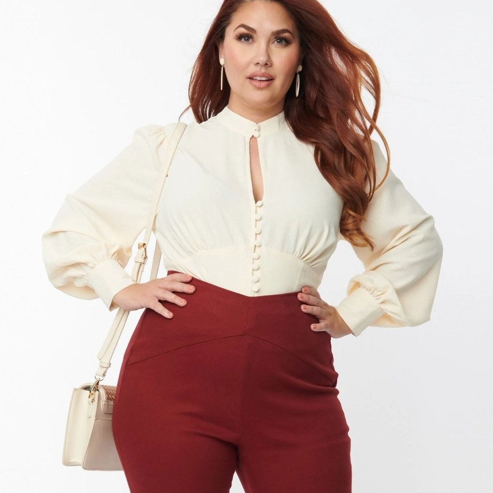 Unique Vintage Plus Size Ivory Keyhole Button Waist Blouse 1x/XL/16